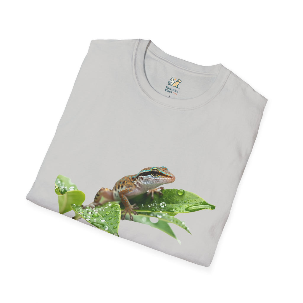 Gecko On A Branch T-Shirt