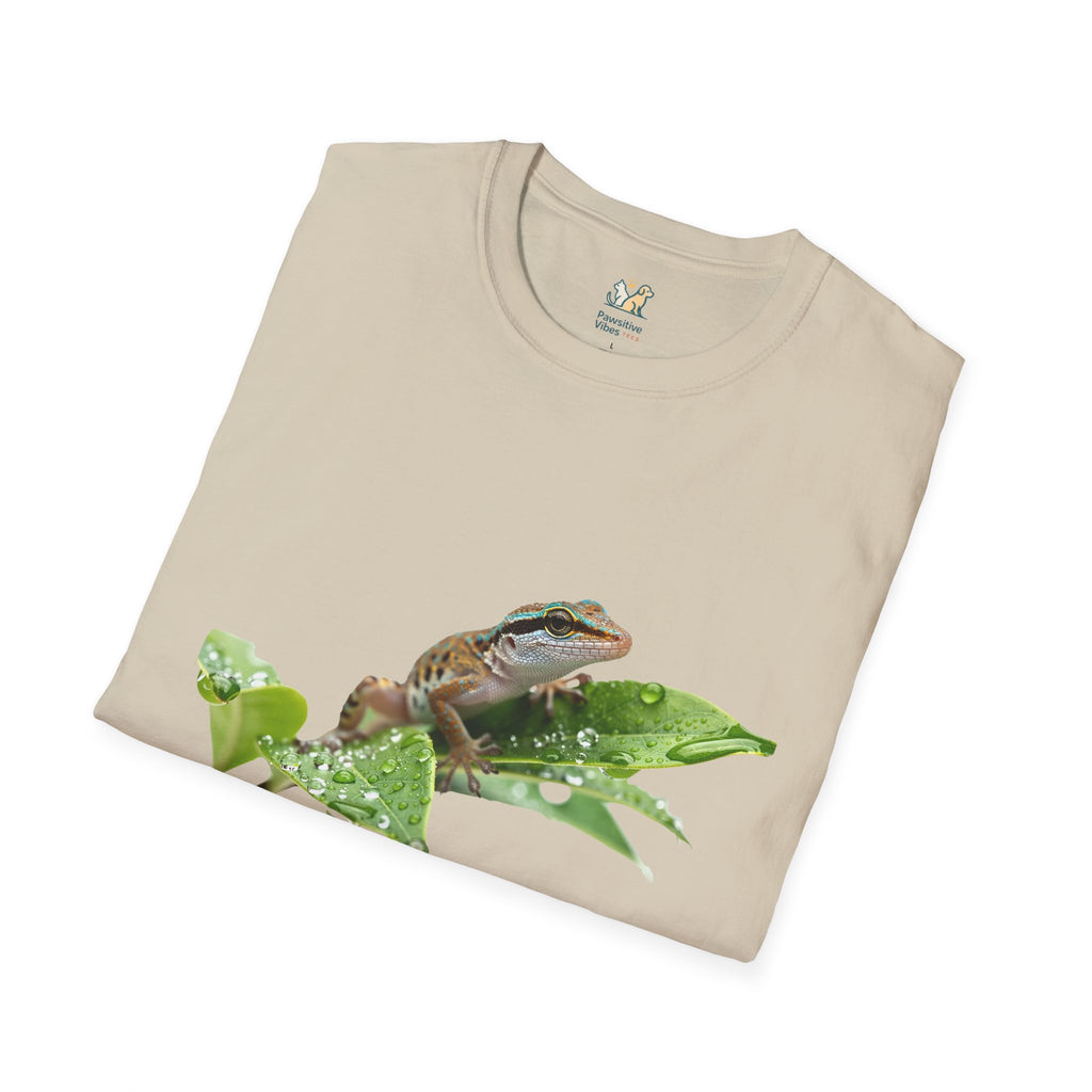 Gecko On A Branch T-Shirt