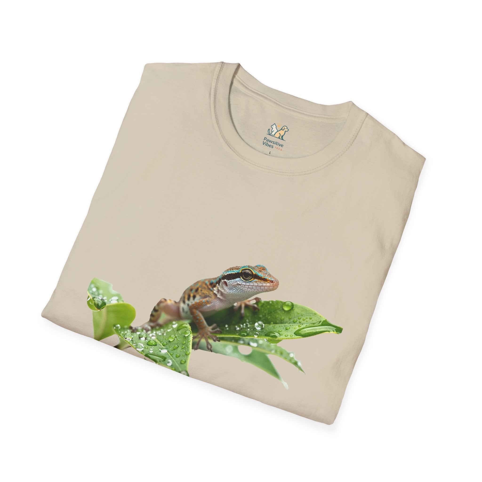 Gecko On A Branch T-Shirt